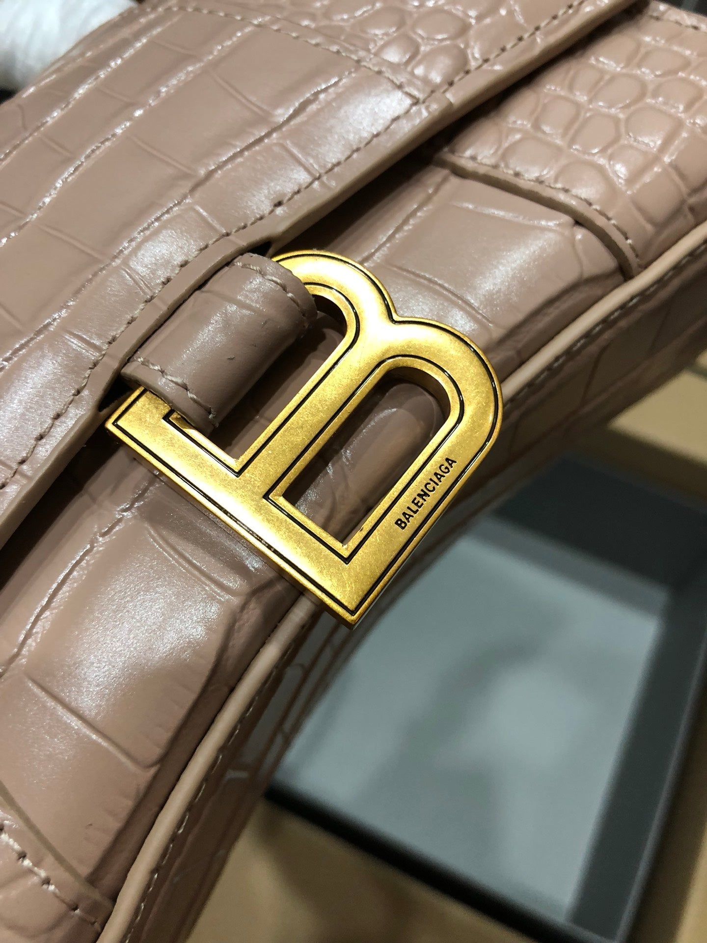 Balenciaga Hourglass bag  nude  crocodile skin