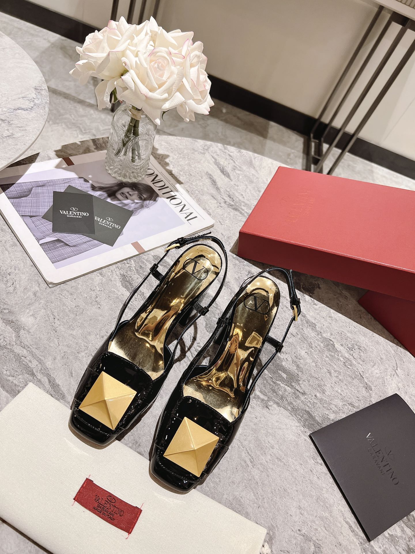 Valentino 25 Slingback High Heels Patent Leather