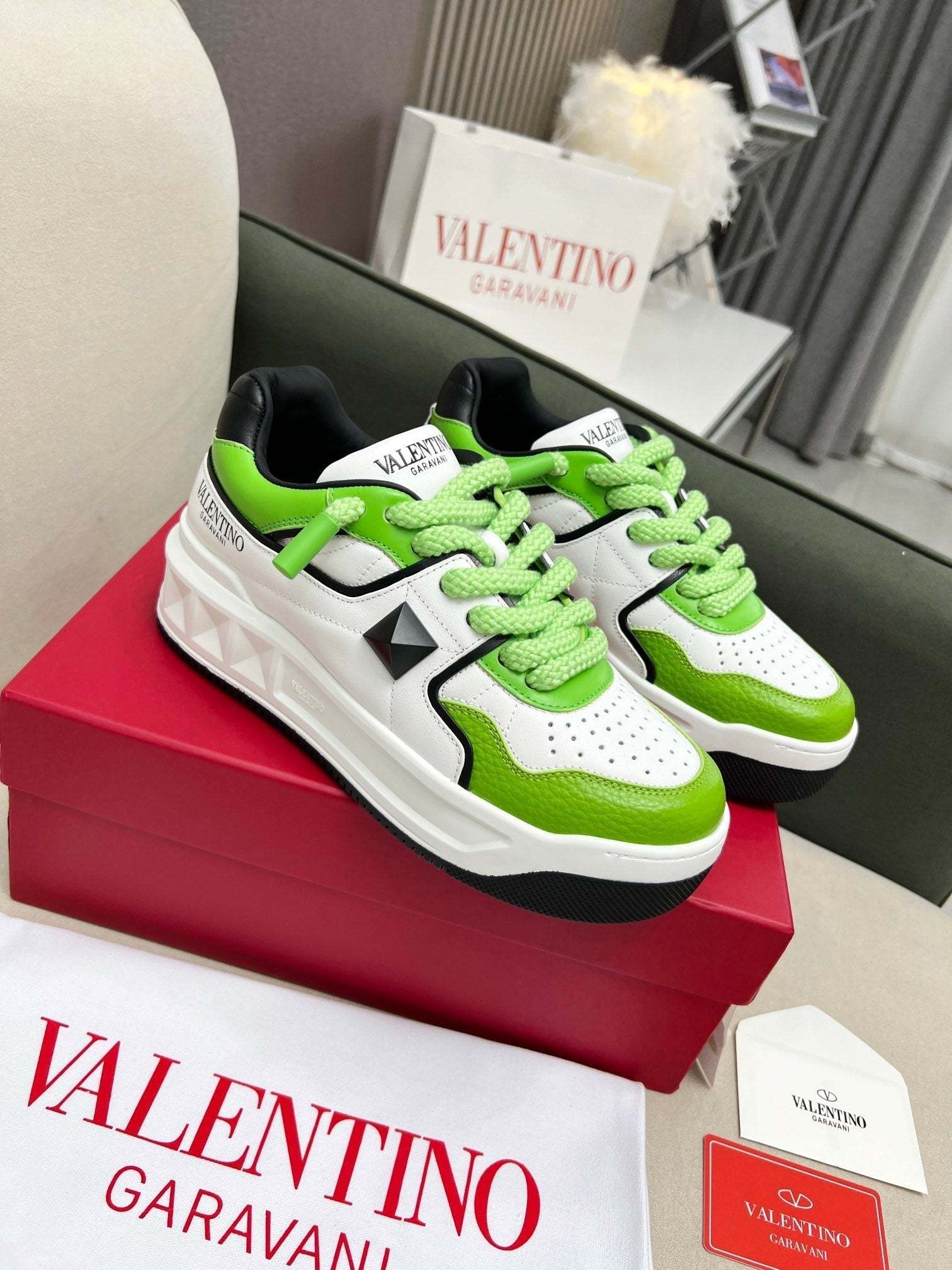 VT 25 One Stud Platform Sneaker White Green Cowhide 352076