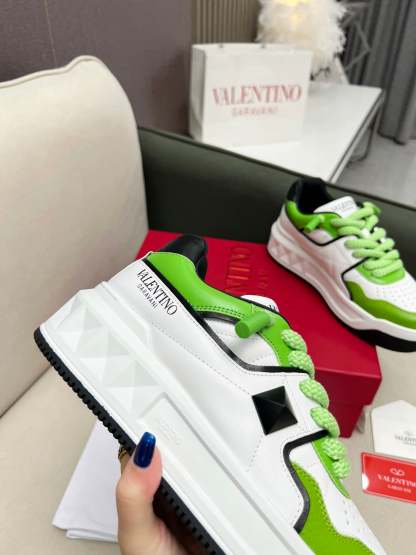 VT 25 One Stud Platform Sneaker White Green Cowhide 352076