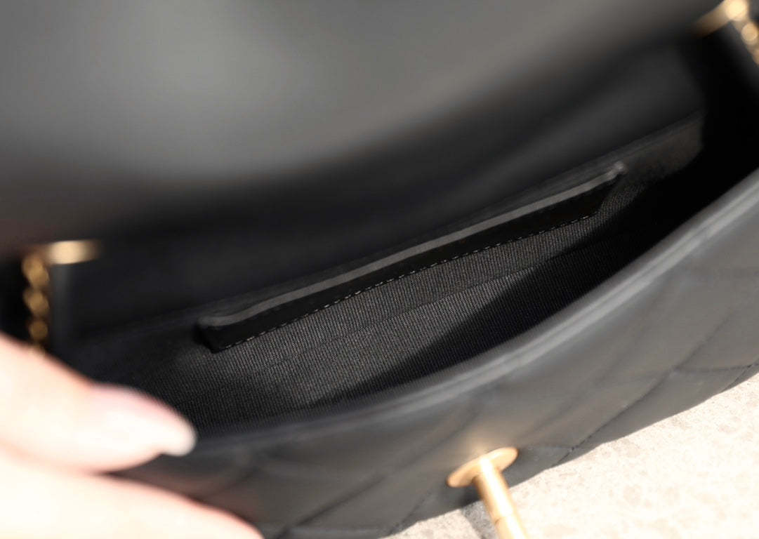 CC  Mini Flap Bag 18 Black Lambskin