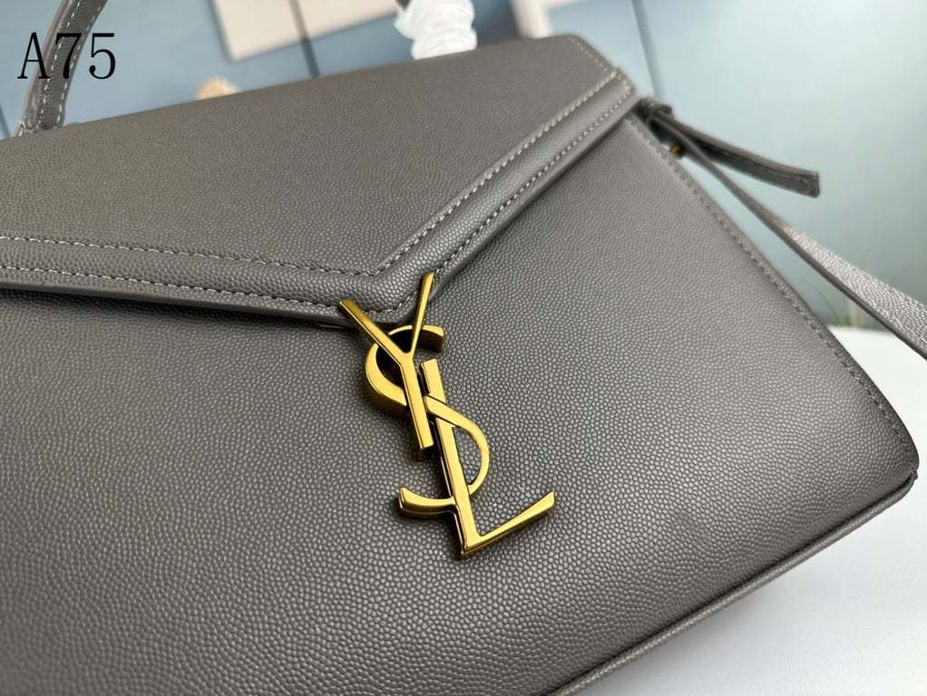 SAINT LAURENT CASSANDRA MEDIUM TOP HANDLE IN GRAIN DE POUDRE EMBOSSED FOG LEATHER 24CM