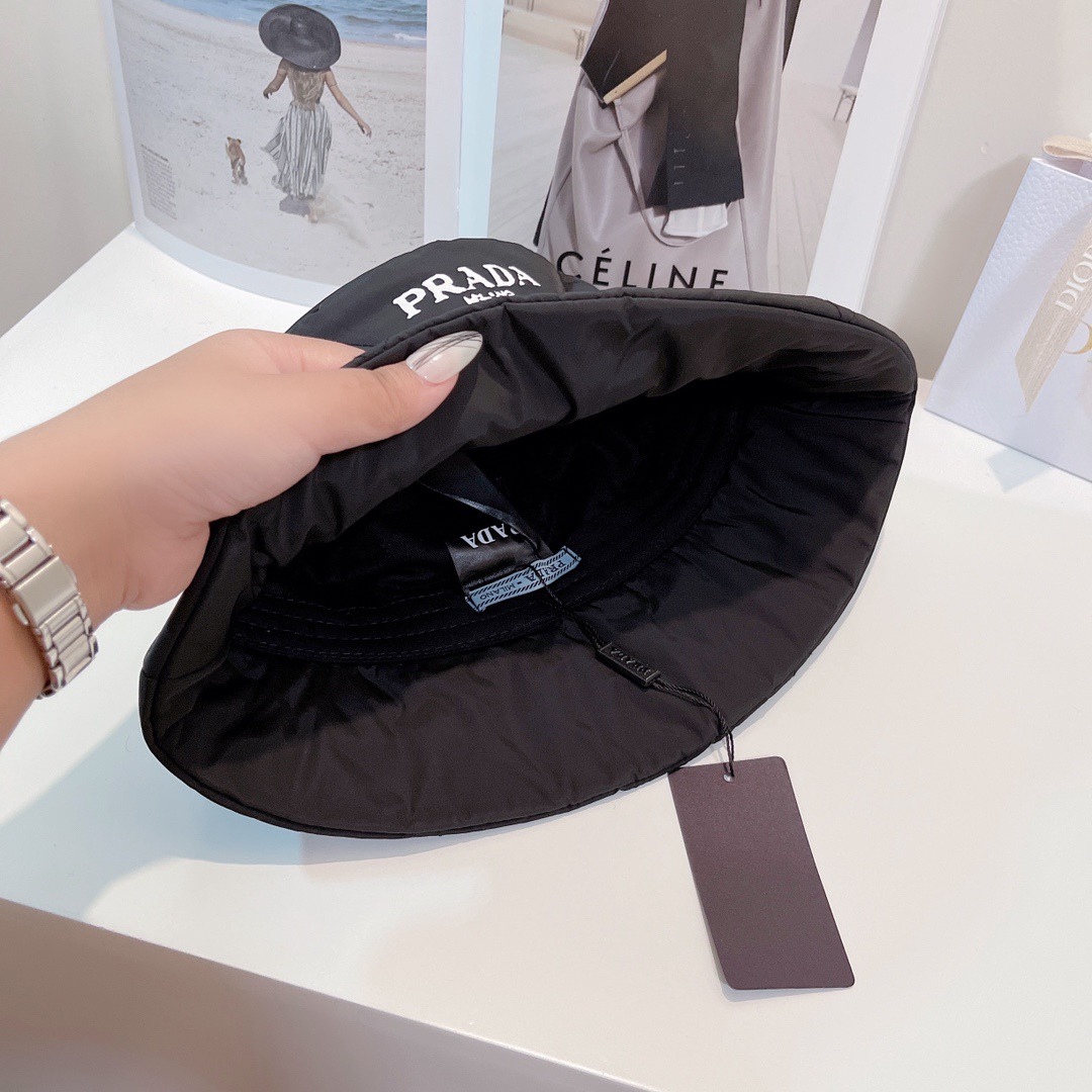 PD PADDED RENYLON BUCKET HAT BLACK