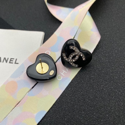 CC HEART BLACK EARRINGS