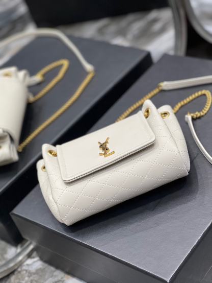 YSL MINI NOLITA IN LAMBSKIN BLANC VINTAGE 18CM 6727381EL079207