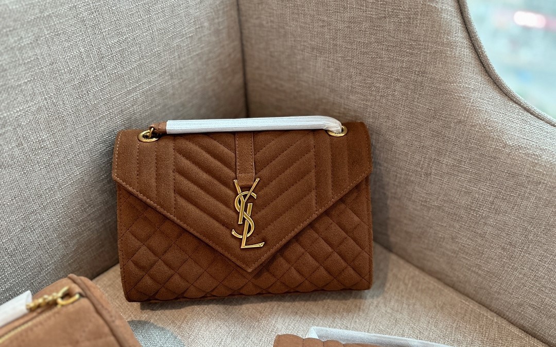 YSL ENVELOPE MEDIUM MATELASSÉ SUEDE SHOULDER BAG BROWN 24CM