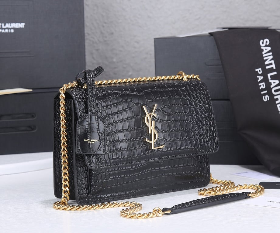 SAINT LAURENT SUNSET MEDIUM CHAIN GAB IN CROCODILE EMBOSSED SHINY BLACK GOLD 22CM