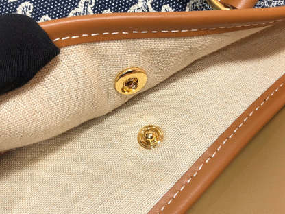 CE Horizontal Cabas In Textile With Triomphe Embroidery Denim For Women 17in/43cm 