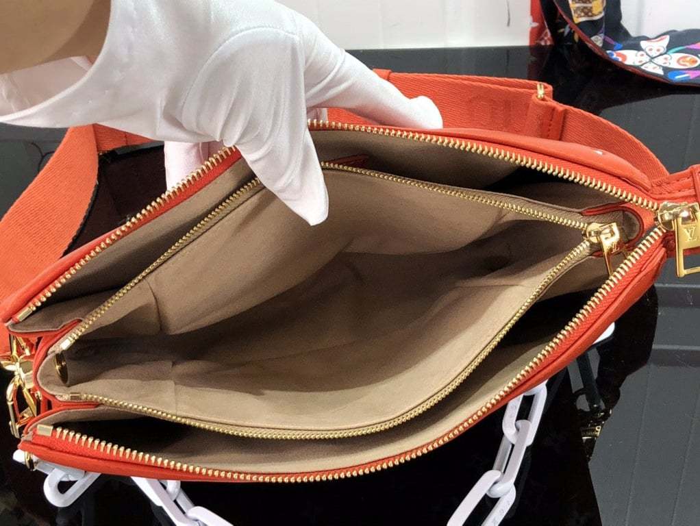 LUV COUSSIN PM 26CM TERRACOTTA BROWN