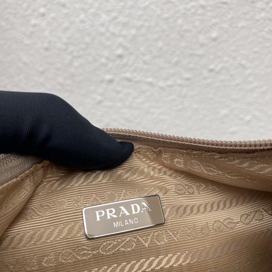 PR RE-NYLON RE-EDITION 2000 MINI-BAG NUDE 1NE515RDH0F0F24
