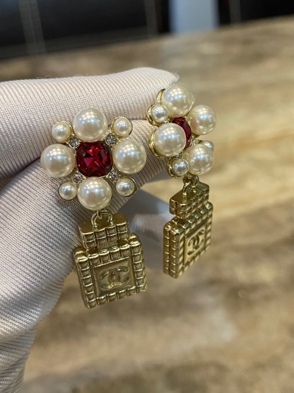 CC EARRINGS