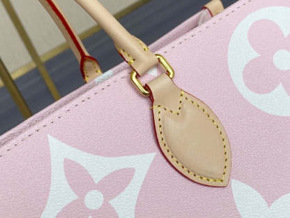 LV OnTheGo GM Monogram Giant Canvas Light Pink For Women,  Tote Bags 16.1in/41cm LV M57641