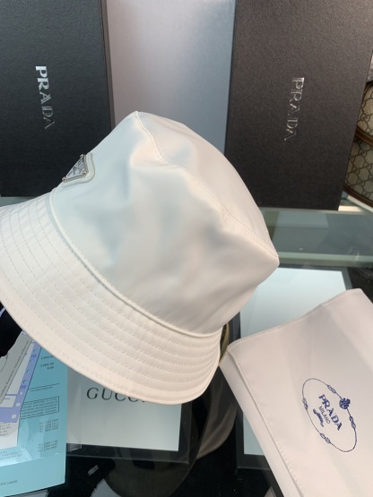 PD RENYLON BUCKET HAT SLIVER WHITE