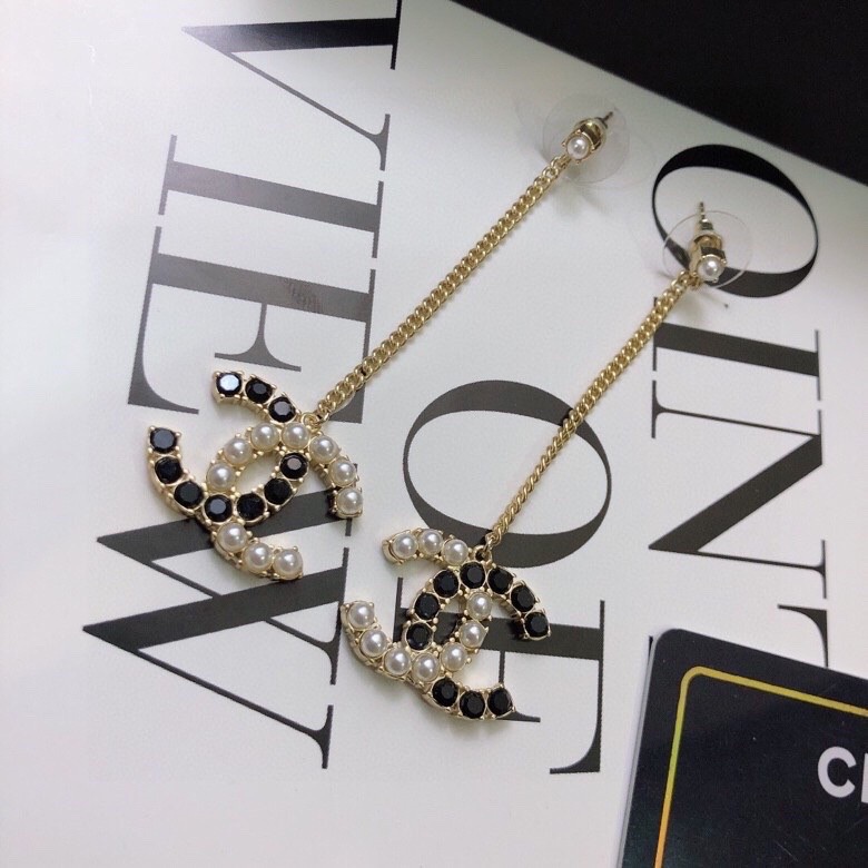CC CC EARRINGS