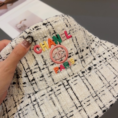 CC FANTASY TWEED MULTICOLOR LOGO BUCKET HAT WHITE