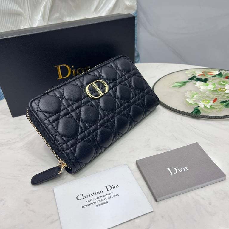 dir CARO VOYAGEUR WALLET BLACK 19CM S5038UWHC_M900