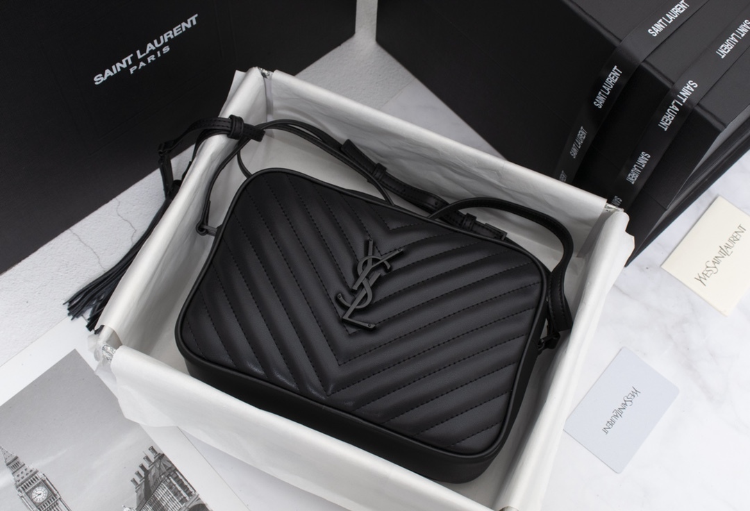 YSL LOU CAMERA BAG IN QUILTED BLACK NOIR LEATHER 23CM 612544DV7081000
