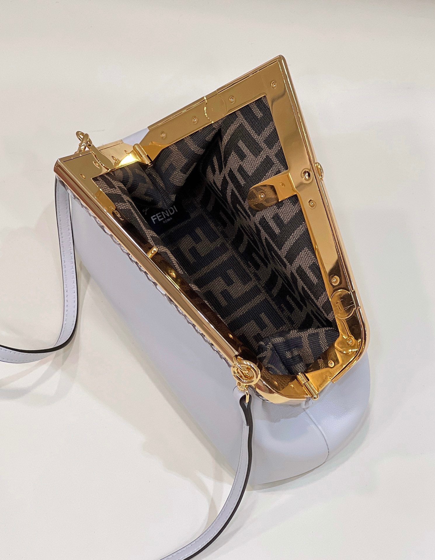 FI First Small White For Women, Women’s HandBags, Shoulder And Crossbody Bags 10.2in/26cm FF 8BP129