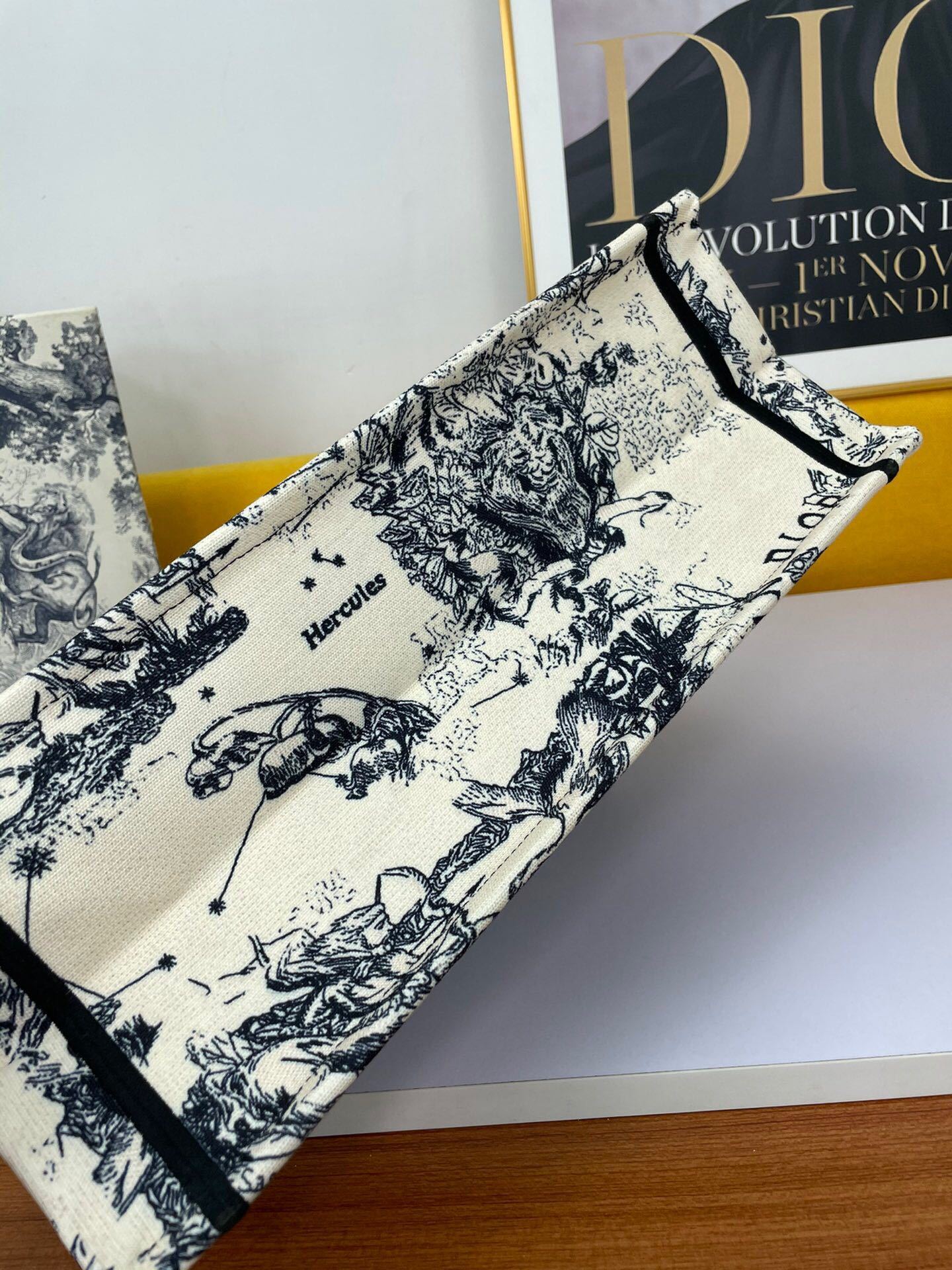 DOR PERSONALIZED LARGE BOOK TOTE BLACK TONE TOILE JOUY EMBROIDERY M1286ZRHZ_M941