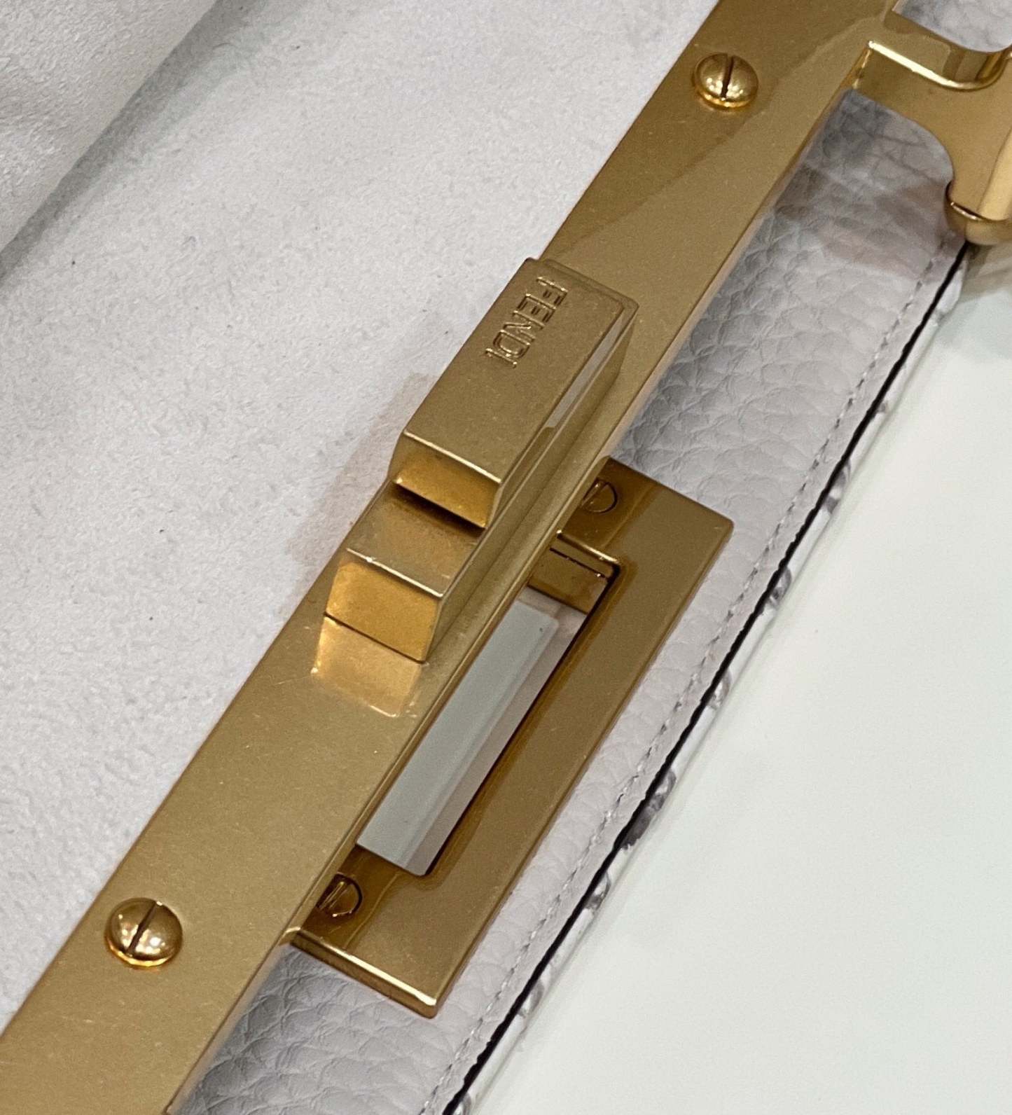 FI Peekaboo ISeeU Medium Ivory For Women, Women’s Handbags, Shoulder Bags 13.1in/33.5cm FF