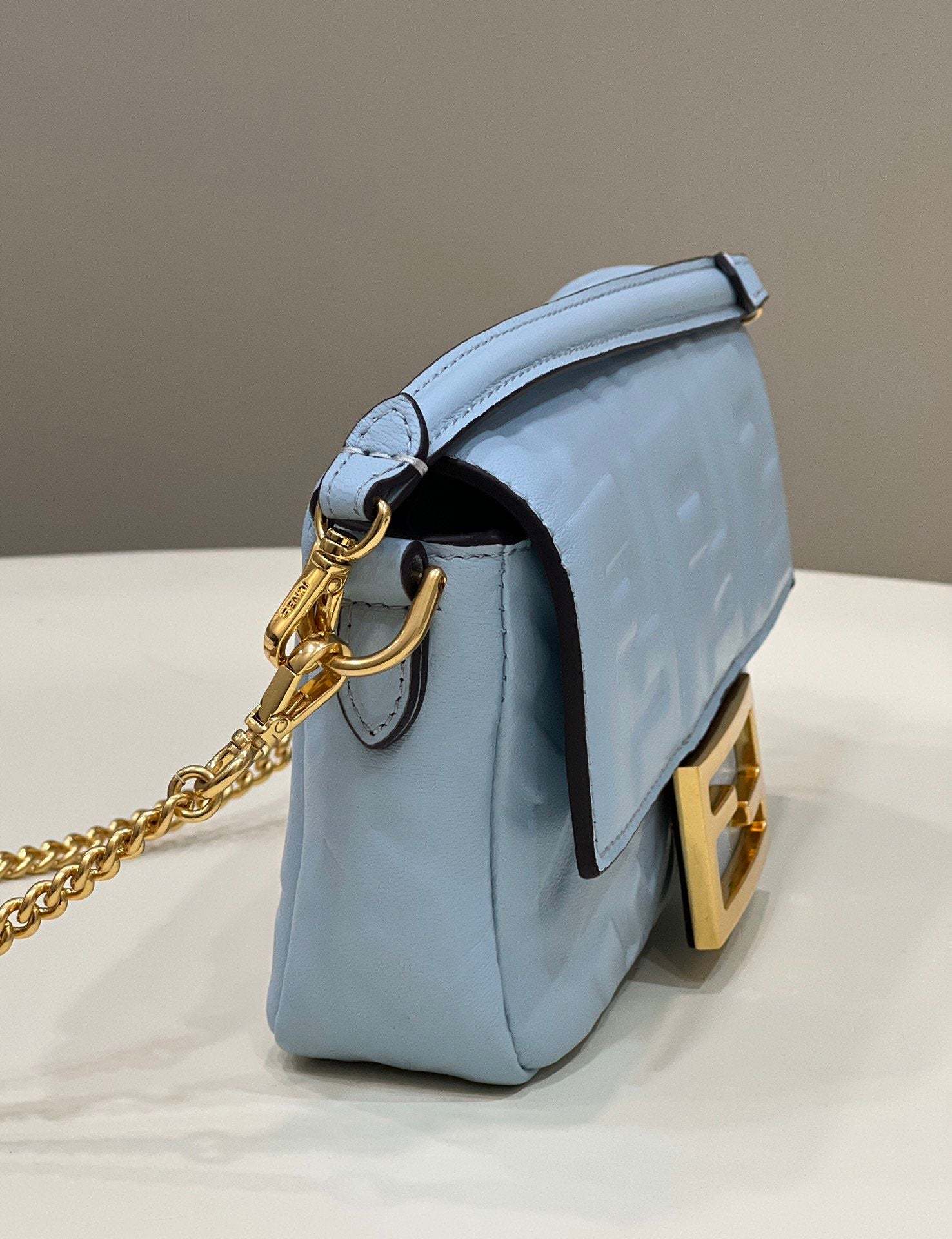 FI Baguette Blue For Women, Women’s Handbags, Shoulder And Crossbody Bags 7.5in/19cm FF 8BS017
