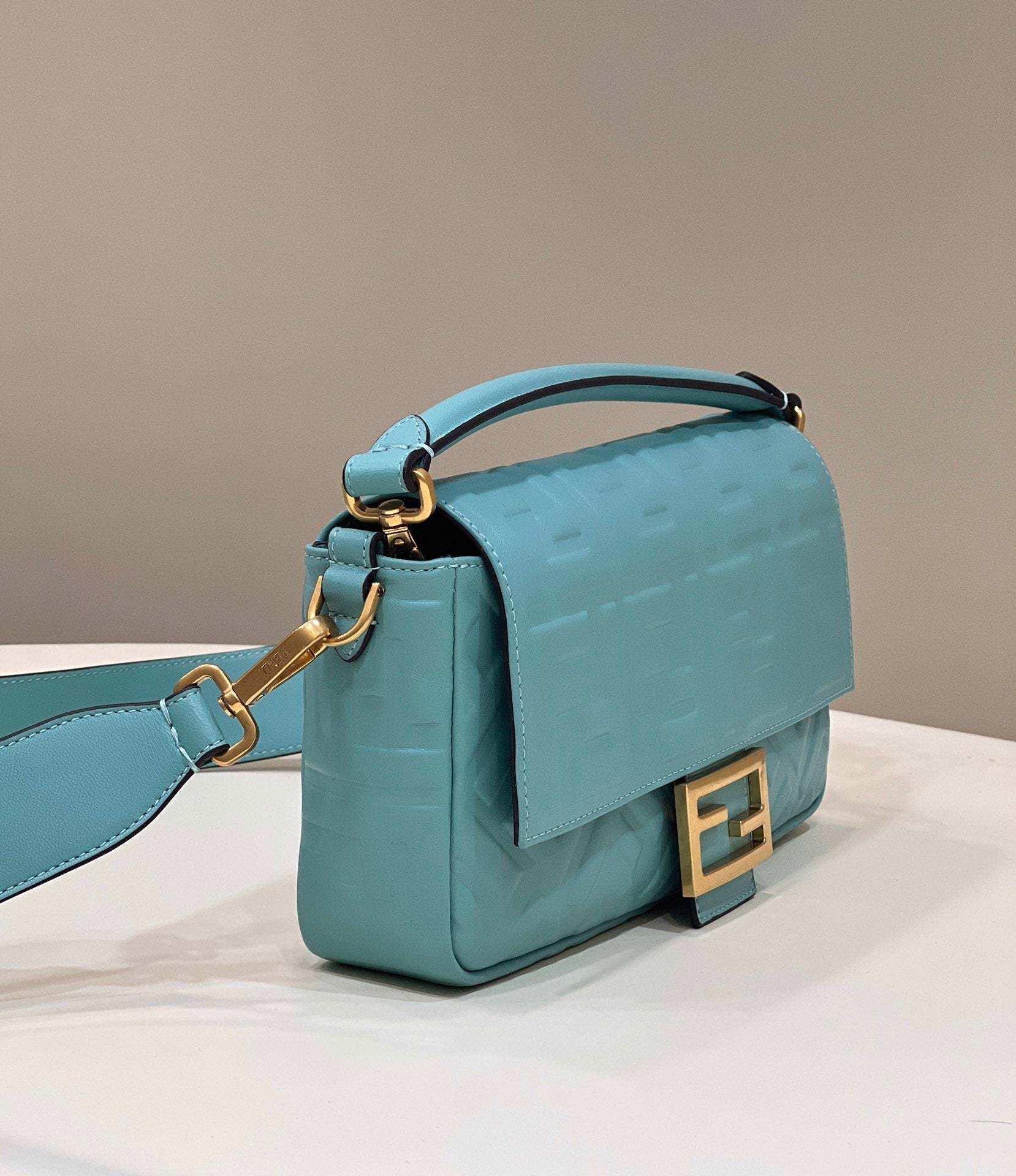 FI Baguette Teal For Women, Women’s Handbags, Shoulder And Crossbody Bags 10.6in/27cm FF 8BR600