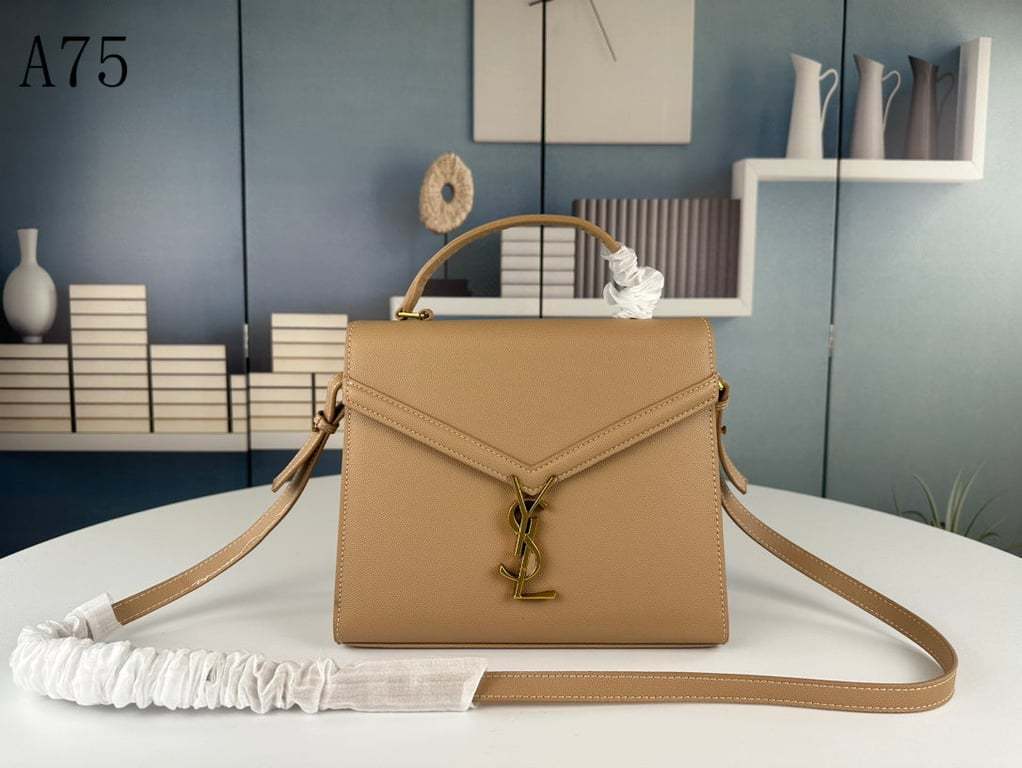 SAINT LAURENT CASSANDRA MEDIUM TOP HANDLE IN GRAIN DE POUDRE EMBOSSED DARK BEIGE 24CM