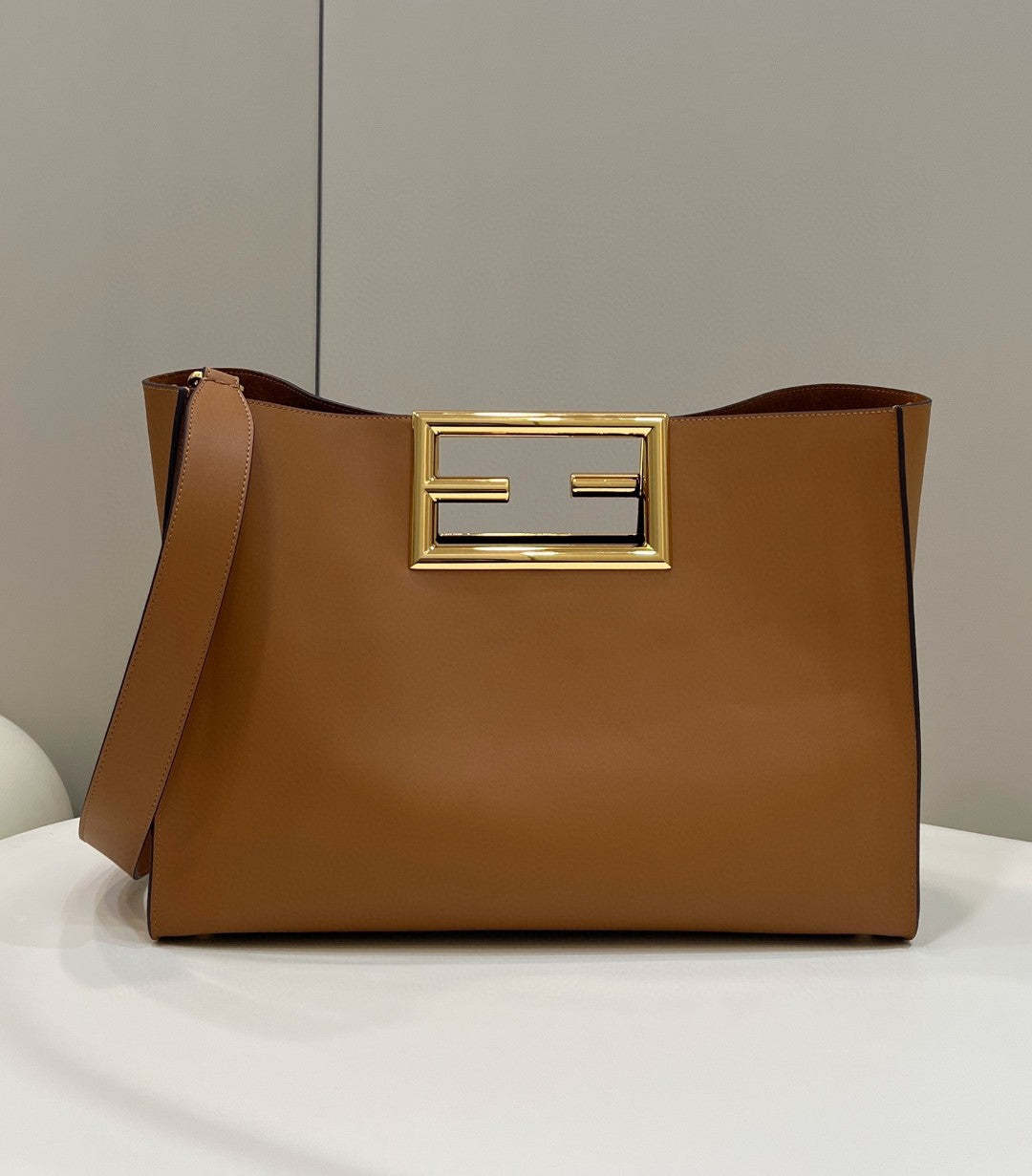 FI Way Medium Brown Bag For Woman 29.5cm/11.5in
