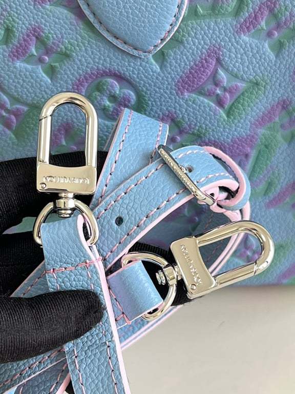 LUV PURPLE ONTHEGO PM 25CM