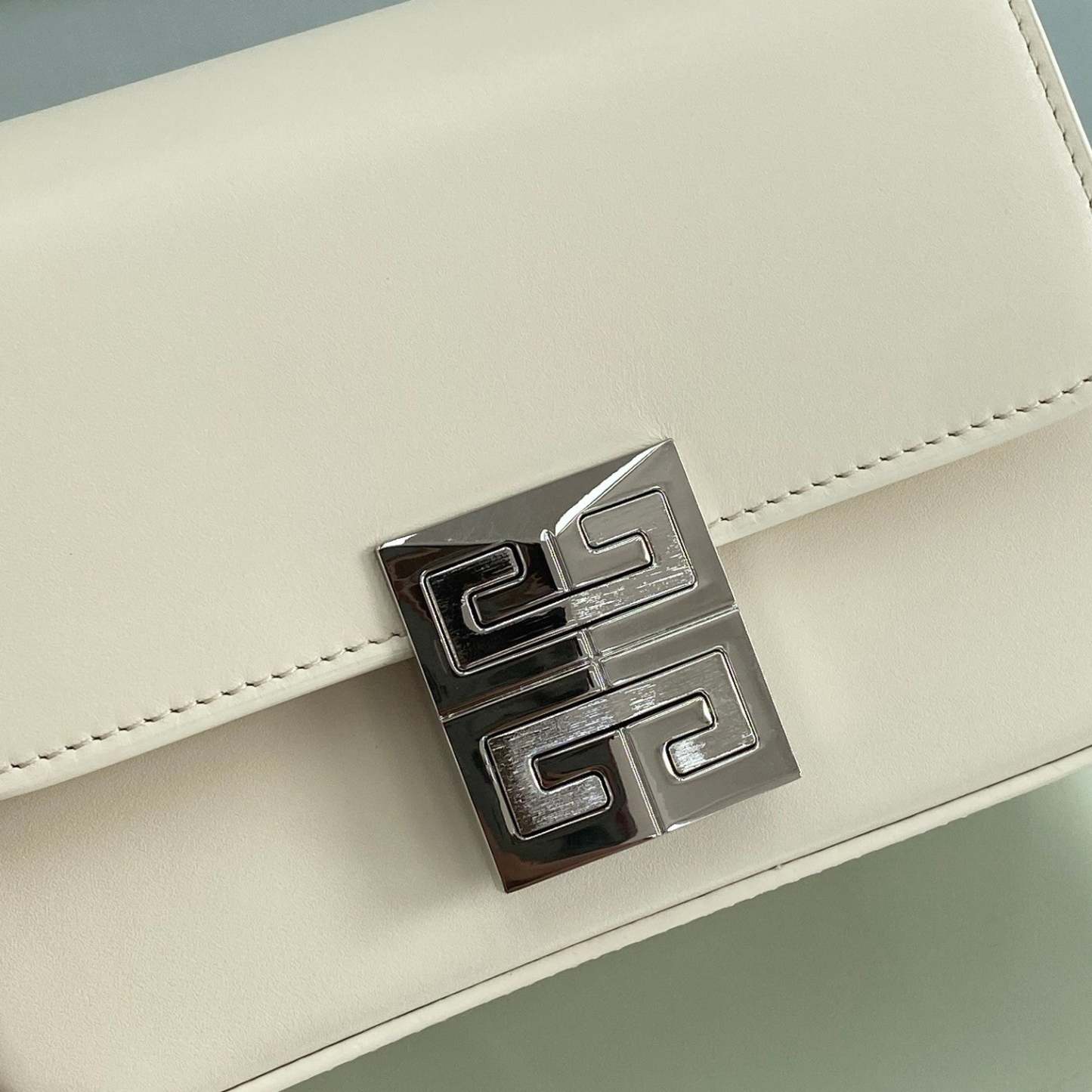 gv Small 4G Bag Ivory For Women, Handbags, Shoulder Bags 6.5in/16.5cm GVC