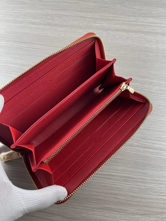 LOUIS VUITTON ZIPPY WALLET RED M60017
