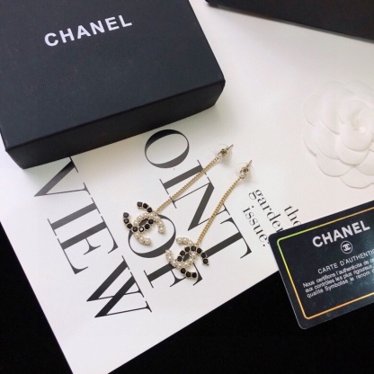 CC CC EARRINGS