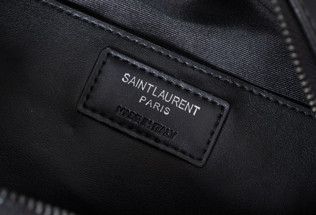 YSL LOU CAMERA BAG IN QUILTED BLACK NOIR LEATHER 23CM 612544DV7081000