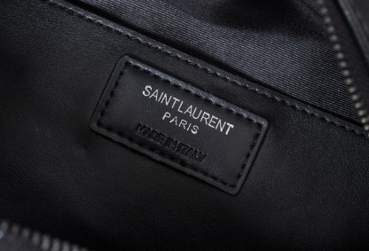 YSL LOU CAMERA BAG IN QUILTED BLACK NOIR LEATHER 23CM 612544DV7081000