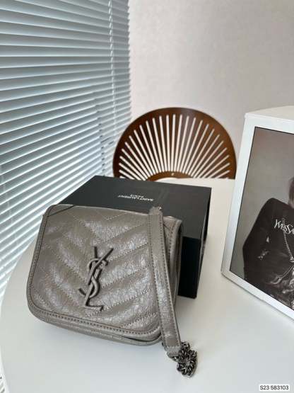 SAINT LAURENT NIKI VINTAGE LEATHER CHAIN WALLET GREY 19CM