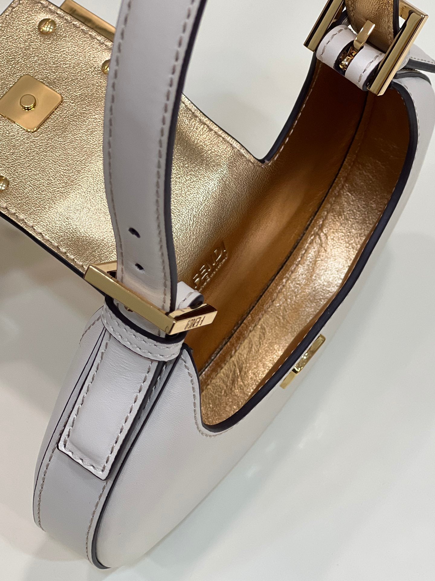 FI Cookie White For Women, Women’s Handbags, Shoulder Bags 7.4in/19cm FF 8BS065AAIWF0K7E