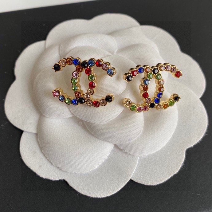 CC NEW CC CRYSTAL MULTI COLOR STUD EARRINGS