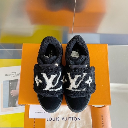 LUV WOMEN’S TIME OUT SNEAKER BLACK