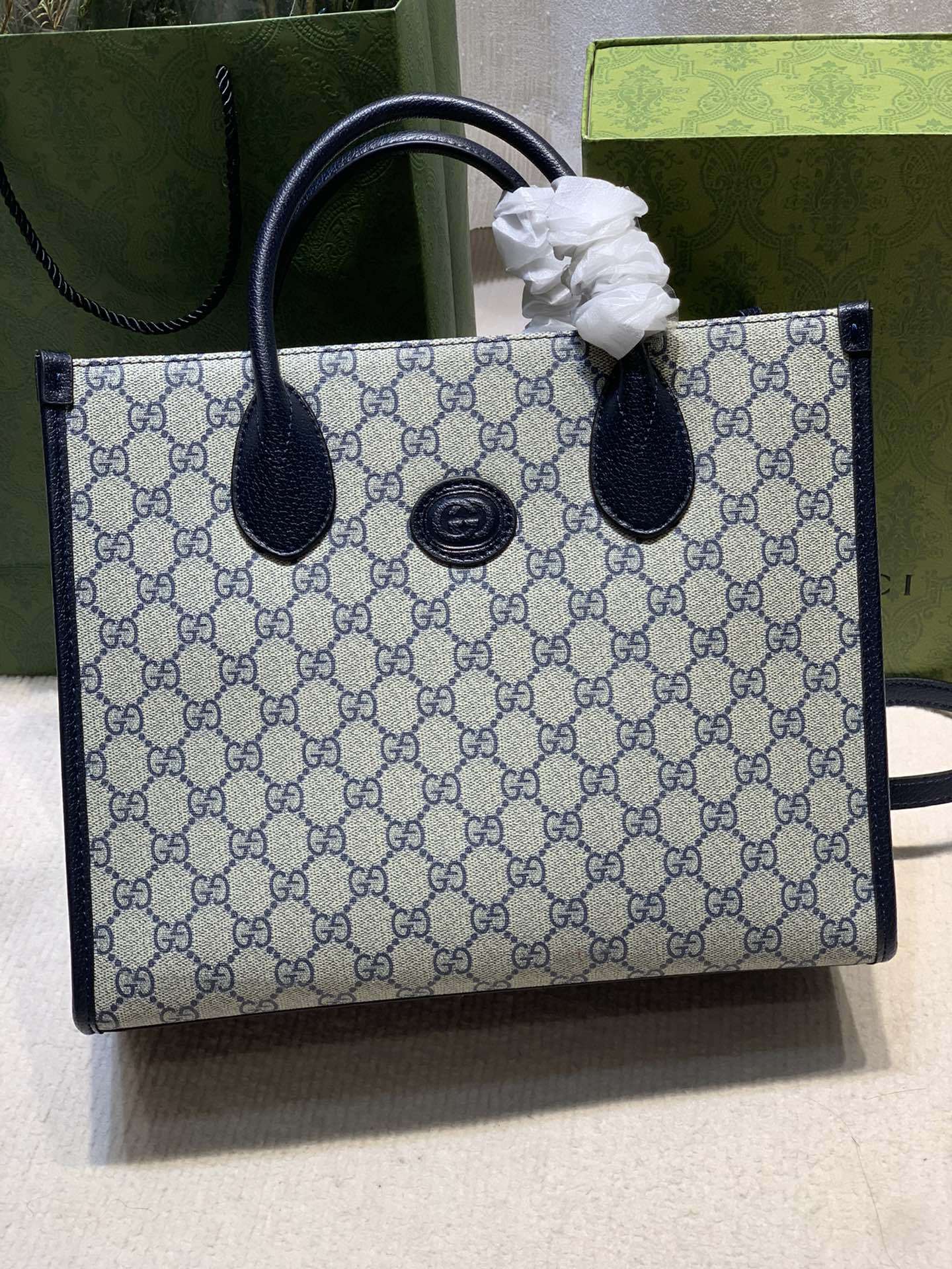 GG TOTE BAG WITH INTERLOCKING G 31CM 659983 K9GSN 4075