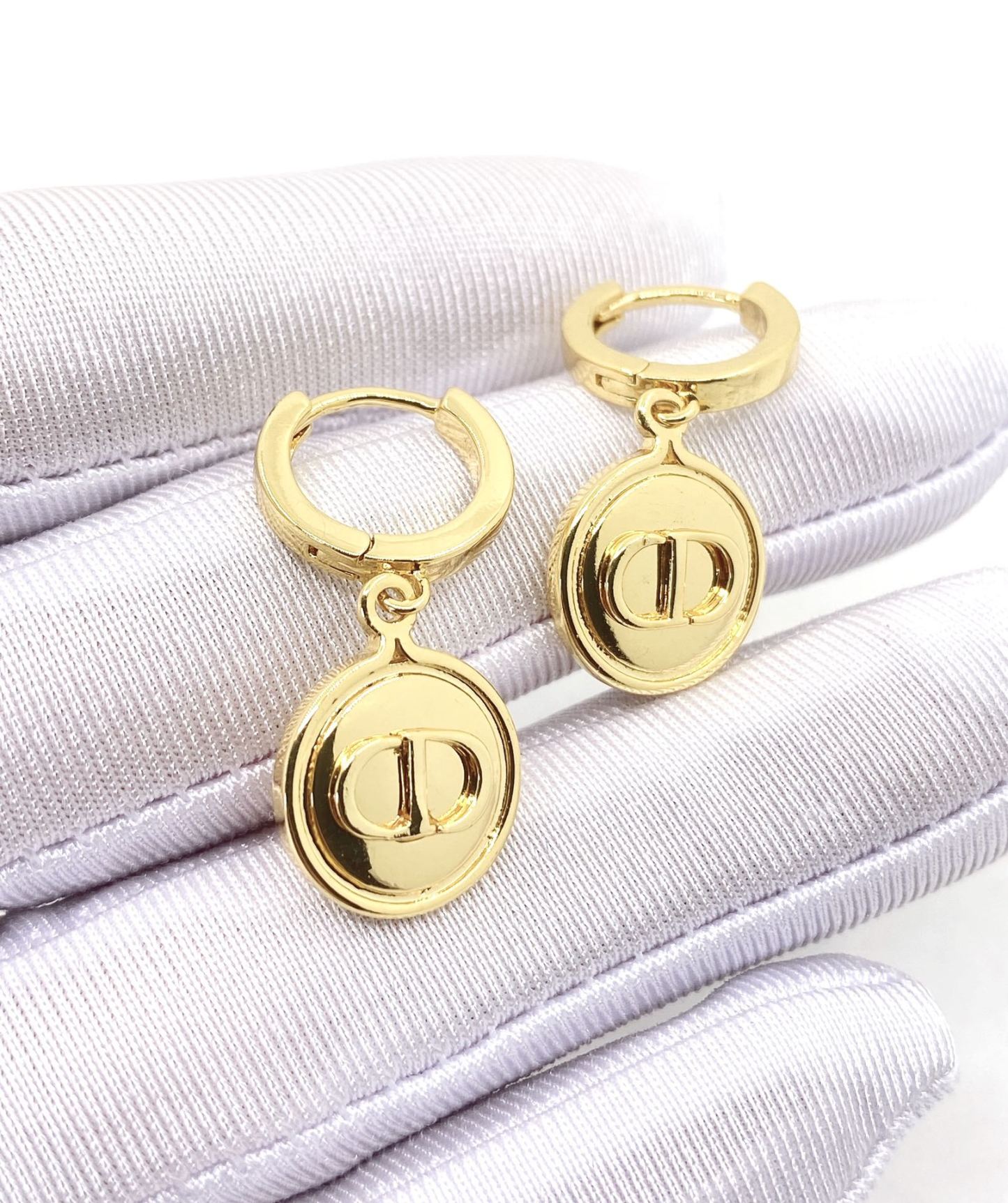 DOR PETIT CD EARRINGS GOLD E1648PTCMT_D300