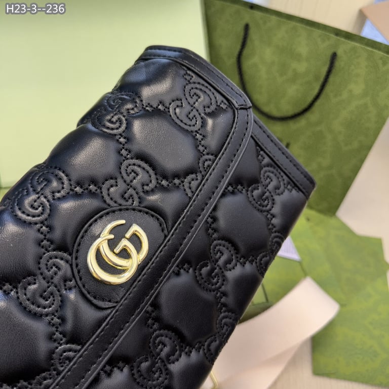 GG MATELASSE WALLET BLACK 23CM