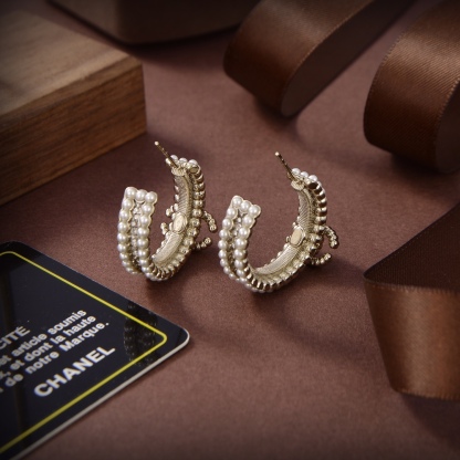 CC METAL STRASS EARRINGS
