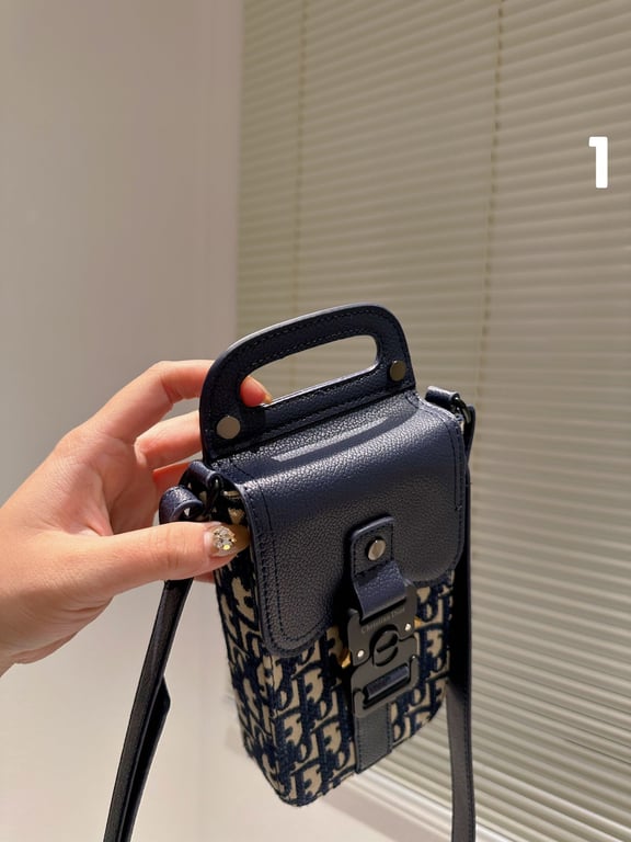 DIR SADDLE VERTICAL POUCH WITH STRAP OBLIQUE JACQUARD AND DARK BLUE GRAINED CALFSKIN 11CM HIGH QUALITY