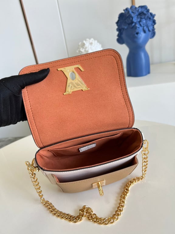 LUV LOCKME TENDER 19CM QUARTZ WHITE BAG