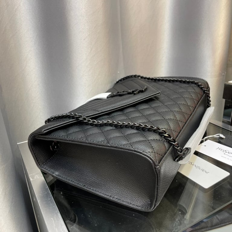 SAINT LAURENT ENVELOPE CHAIN BAG IN MIX MATELASSE GRAIN DE POUDRE EMBOSSED LEATHER BLACK 31CM
