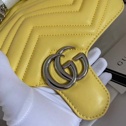 GG MARMONT MATELASSE SHOULDER BAG LIGHT YELLOW 26CM