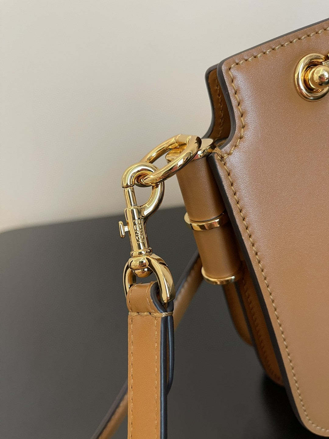FI Touch Brown Bag For Woman 19cm/7.5in