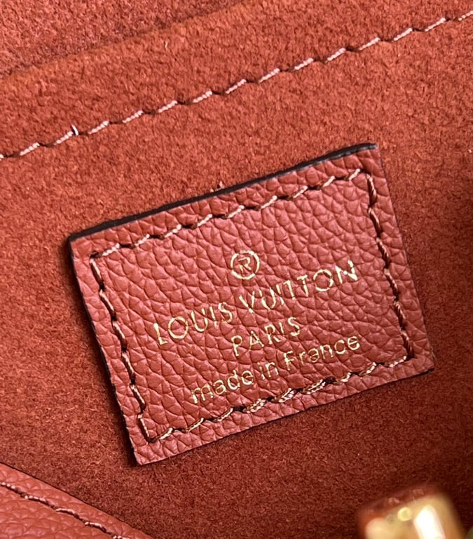 LUV LOCKME TENDER 19CM CHATAIGNE BROWN