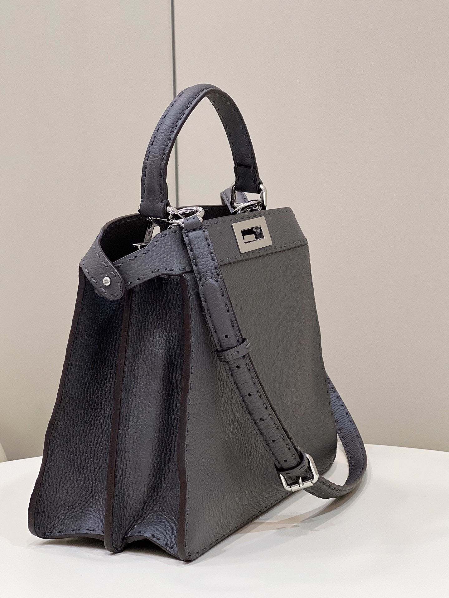 FI Peekaboo ISeeU Medium Black For Women, Women&#8217;s Handbags, Shoulder Bag 13.1in/33.5cm FF