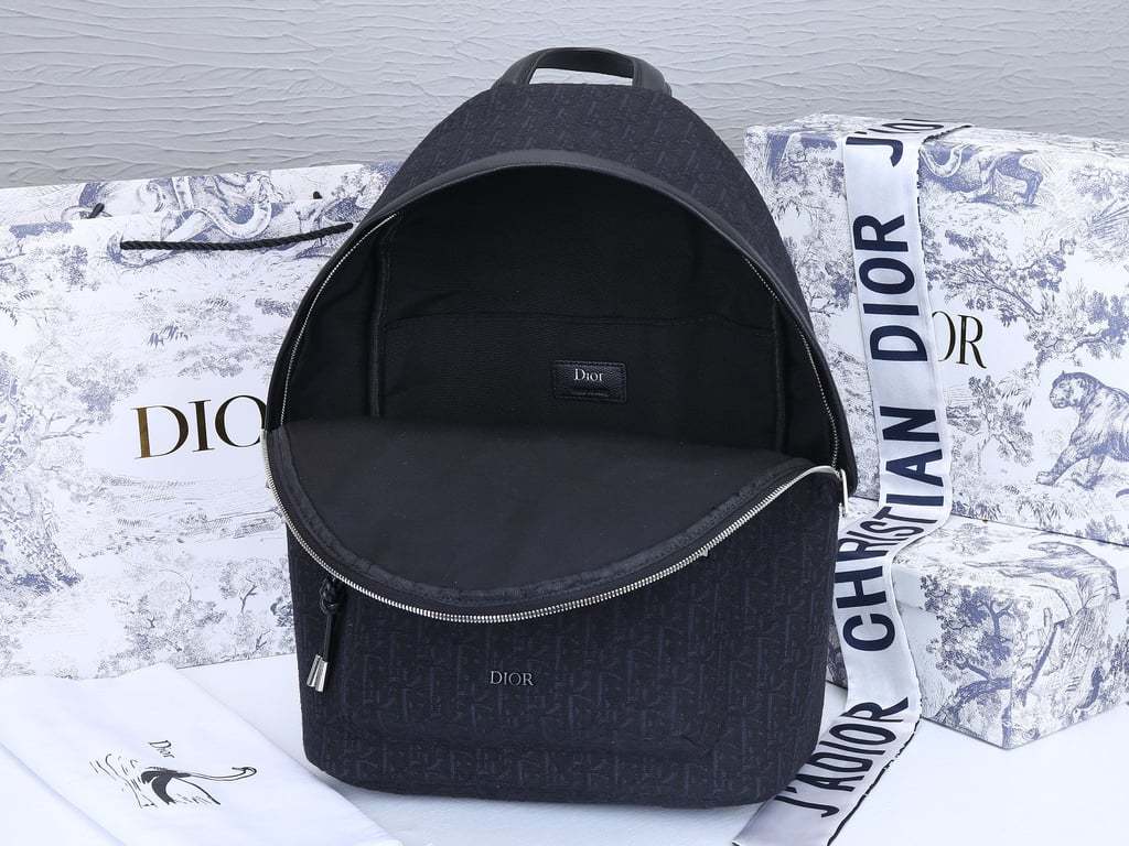 DIR BLACK 40CM RIDER OBLIQUE JACQUARD BACKPACK